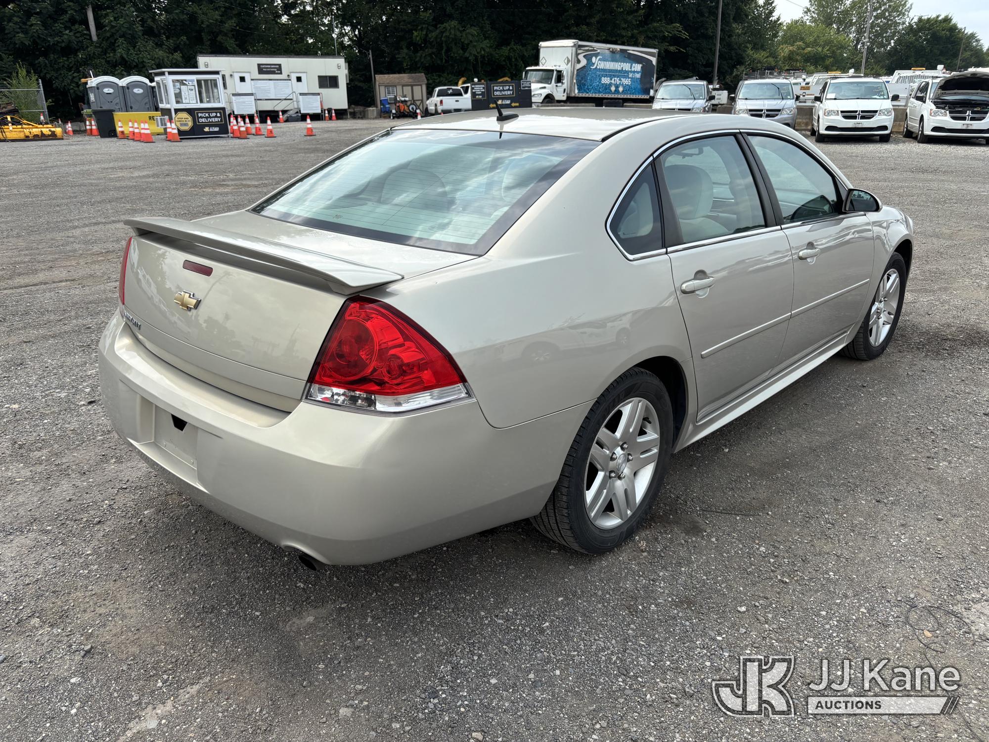 2012 Chevrolet Impala 4-Door Sedan (1634558) - photo 3