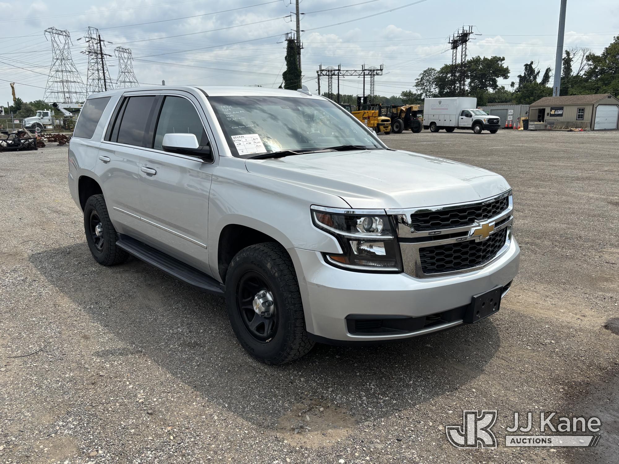 2019 Chevrolet Tahoe 4x4 4-Door Sport Utility Vehicle (1634559) - photo 4