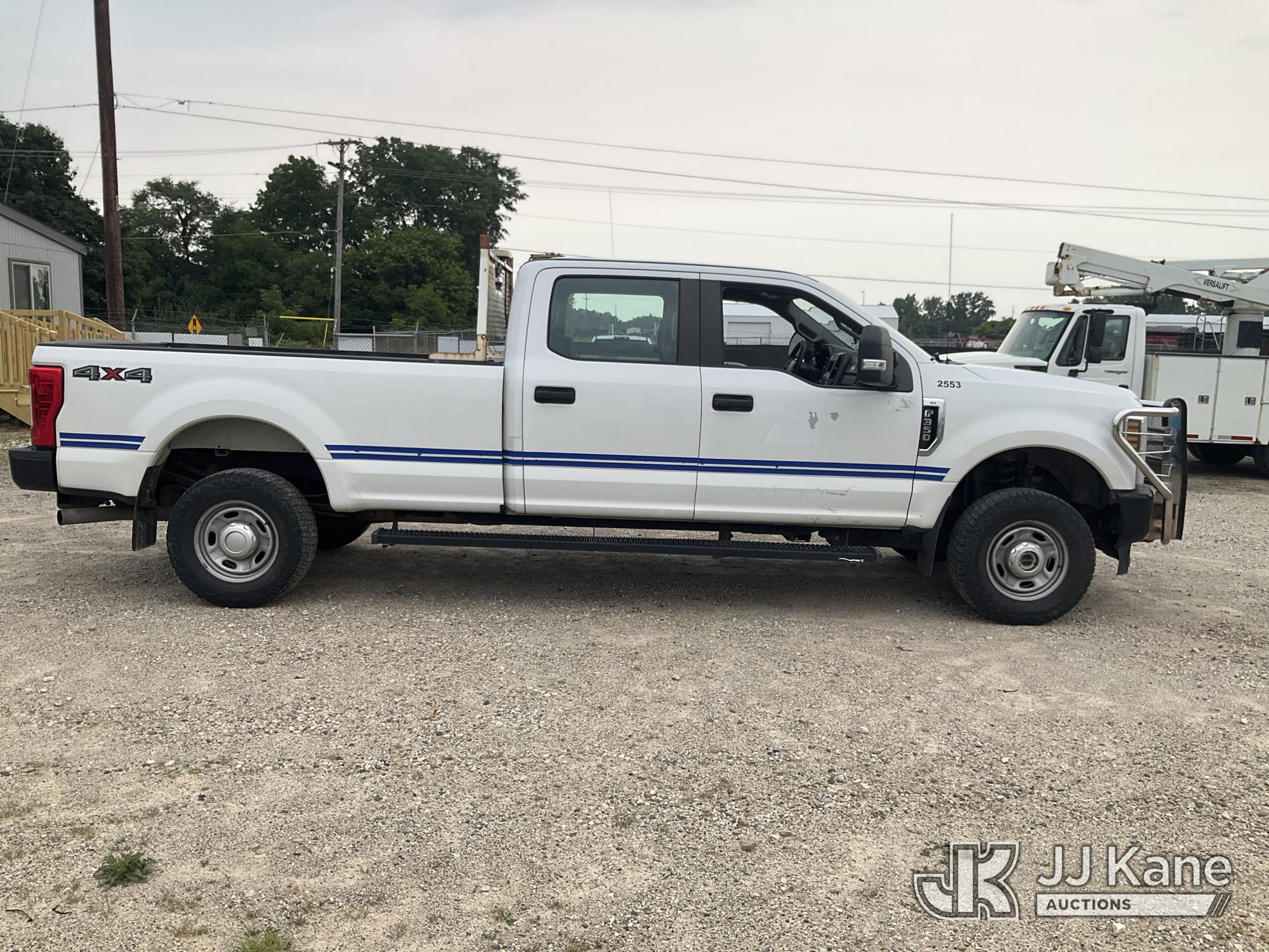 2019 Ford F-350 SD Crew-Cab Pickup Truck (1634843) - photo 4