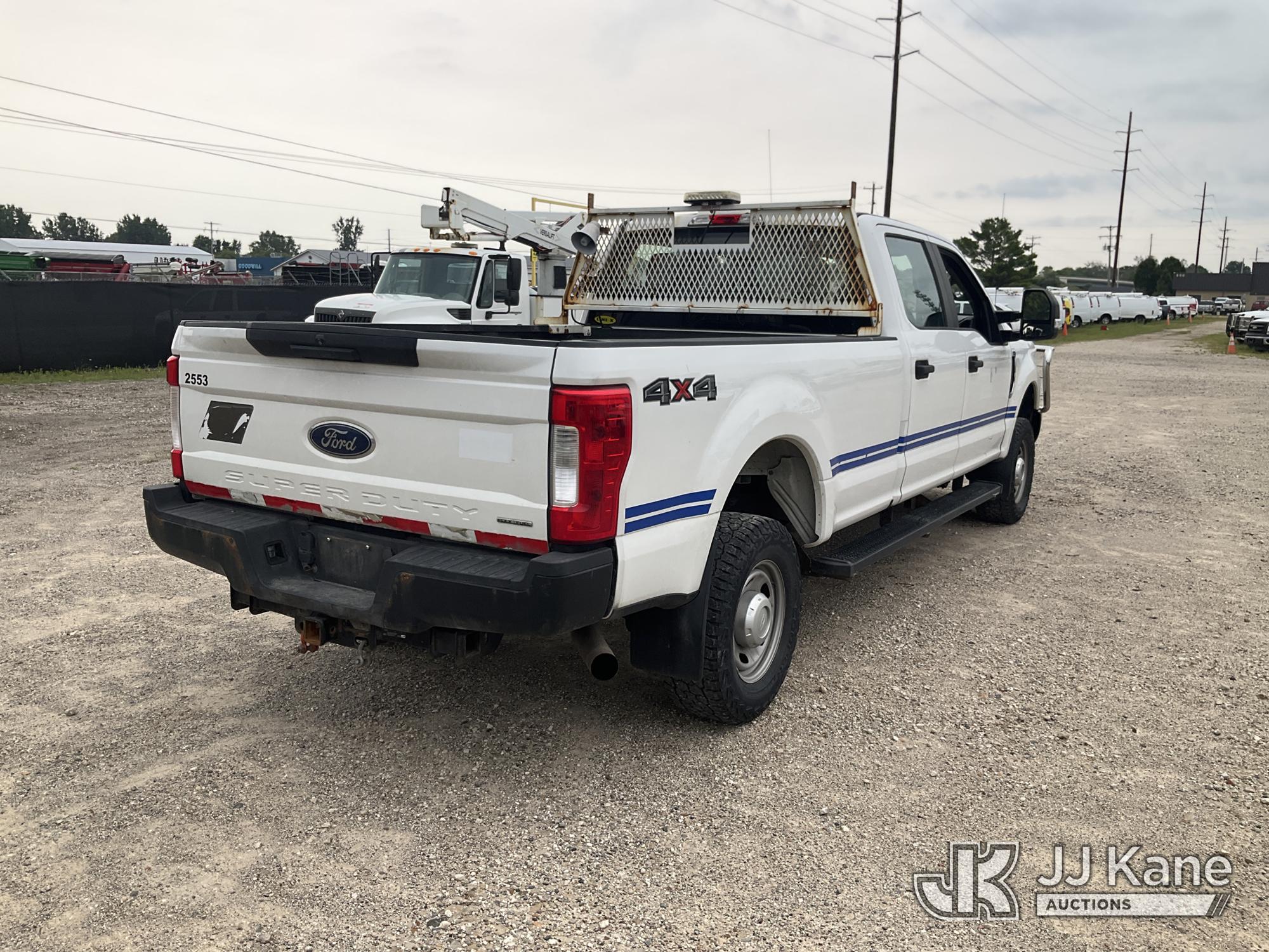 2019 Ford F-350 SD Crew-Cab Pickup Truck (1634843) - photo 5