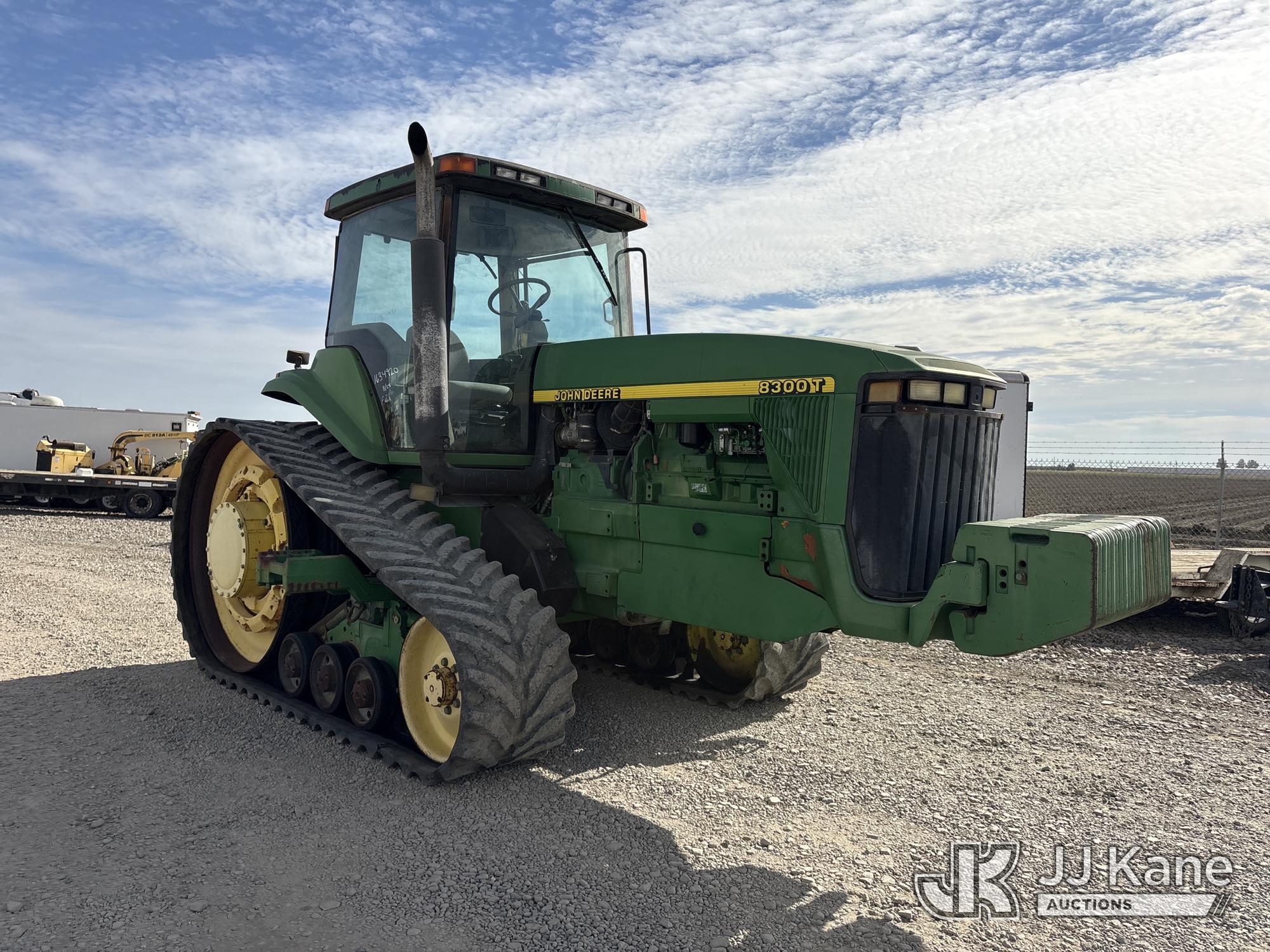 John Deere 8300T Crawler Tractor (1634920) - photo 2