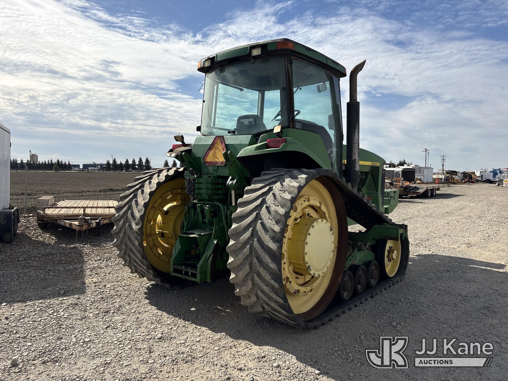 John Deere 8300T Crawler Tractor (1634920) - photo 3