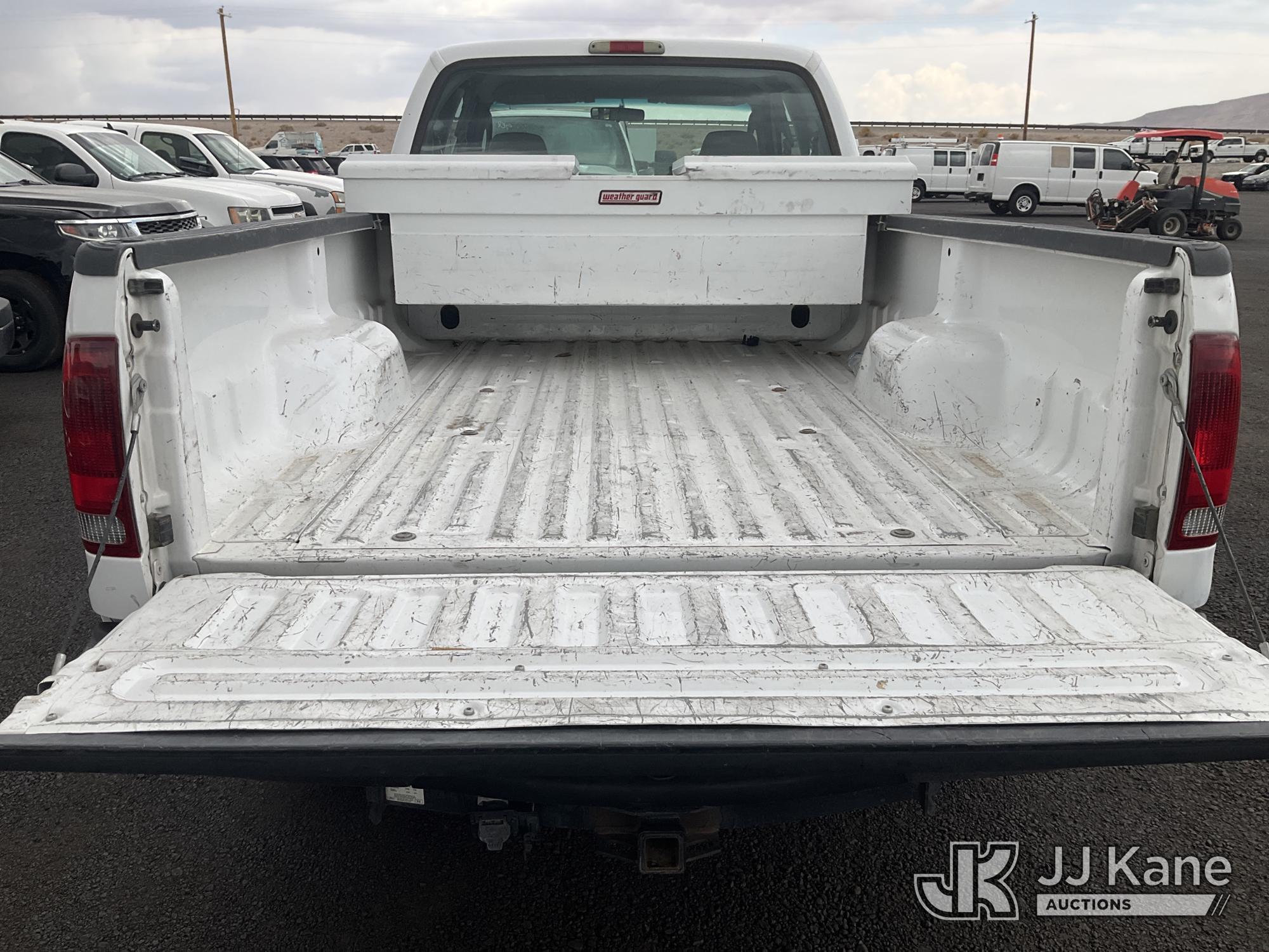 2006 Ford F250 Extended-Cab Pickup Truck (1634930) - photo 4