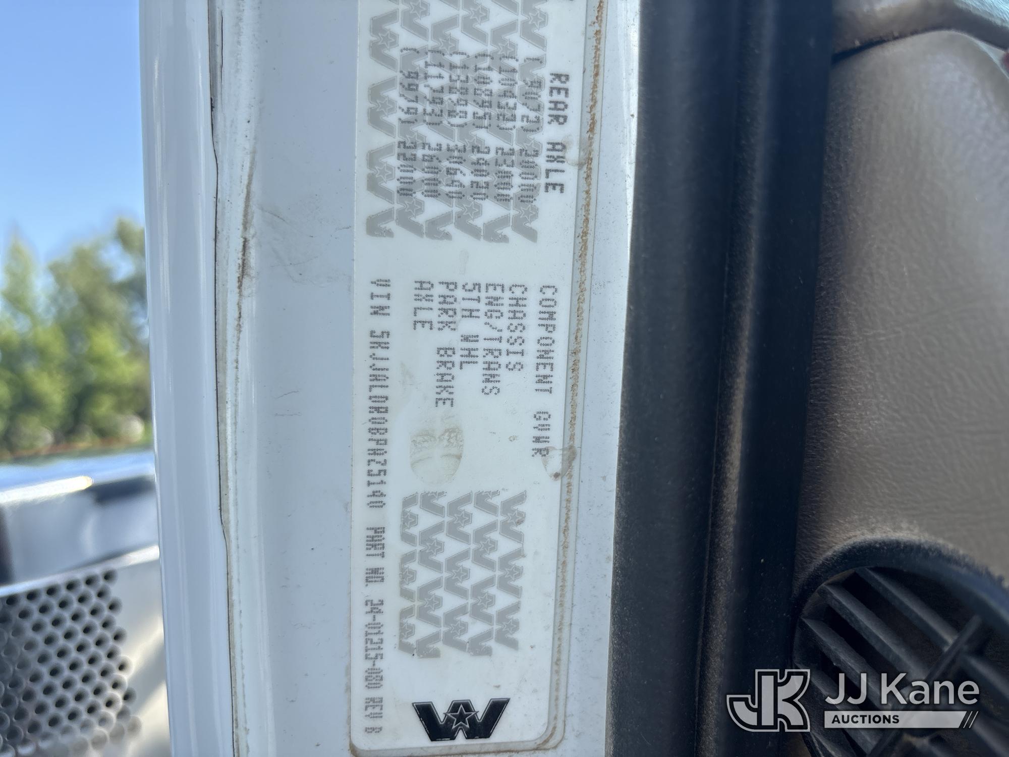 2011 Western Star Trucks 4900 SA T/A Truck Tractor (1634935) - photo 5