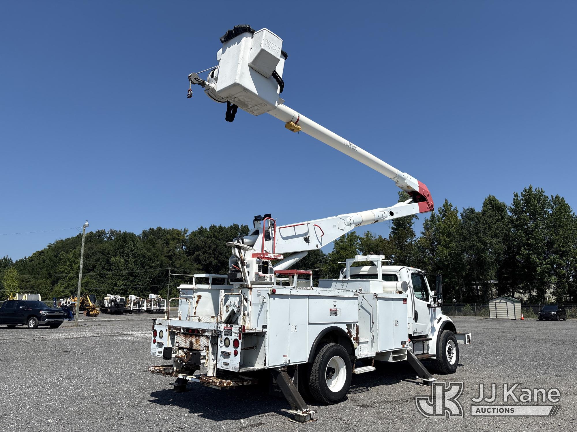Altec AA755L Material Handling Bucket Truck On 2007 Freightliner M2 106 Utility Truck (1634955) - photo 3