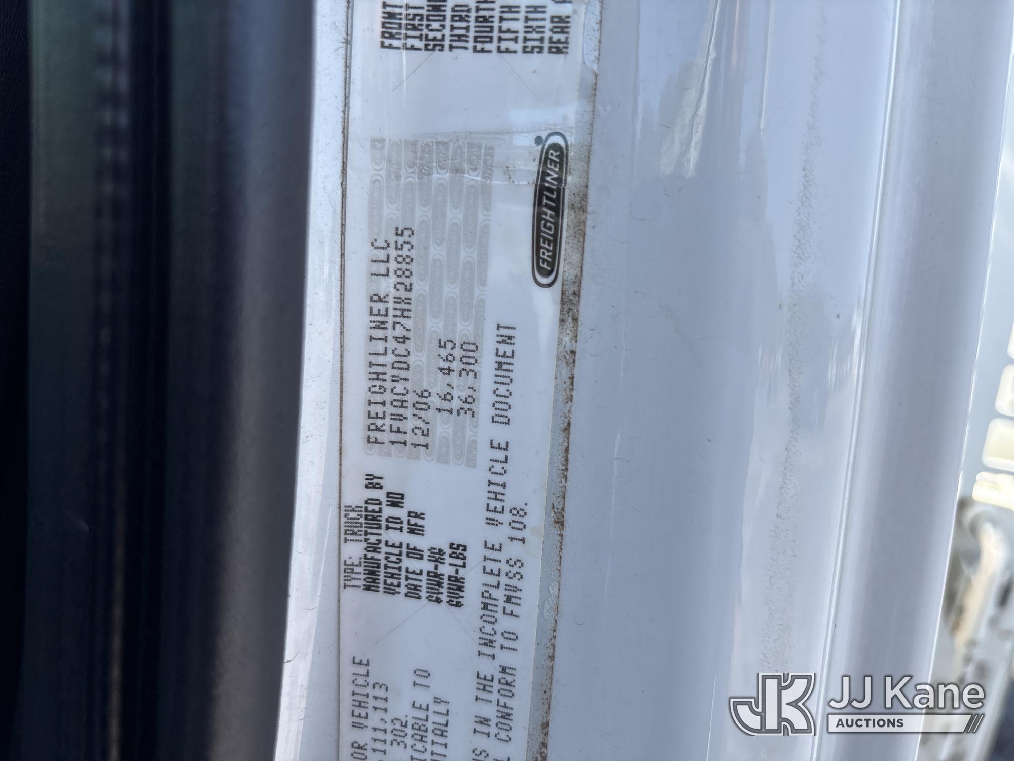 Altec AA755L Material Handling Bucket Truck On 2007 Freightliner M2 106 Utility Truck (1634955) - photo 5
