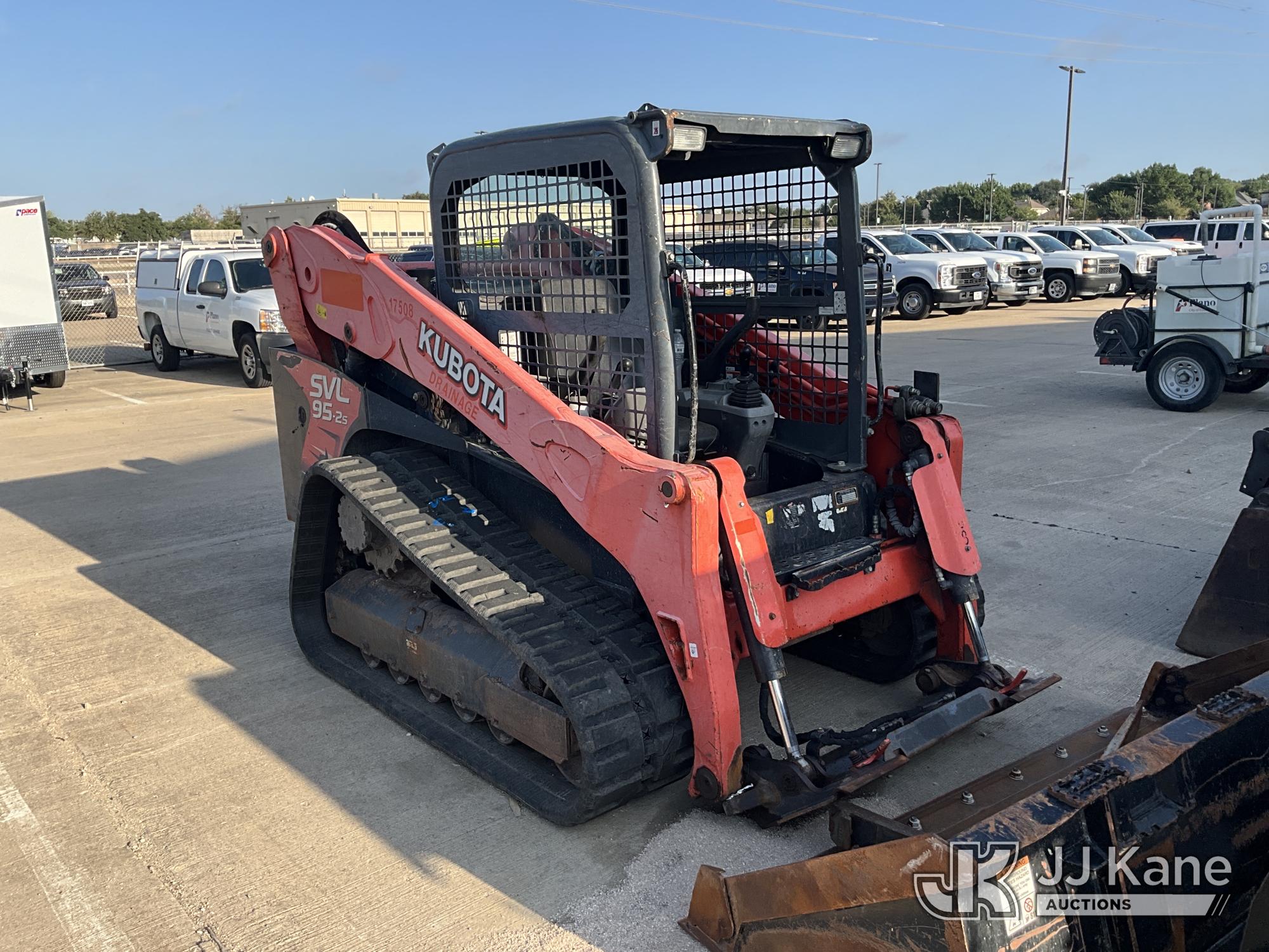 2017 Kubota SVL95-2S Crawler Skid Steer Loader (1635084) - photo 2