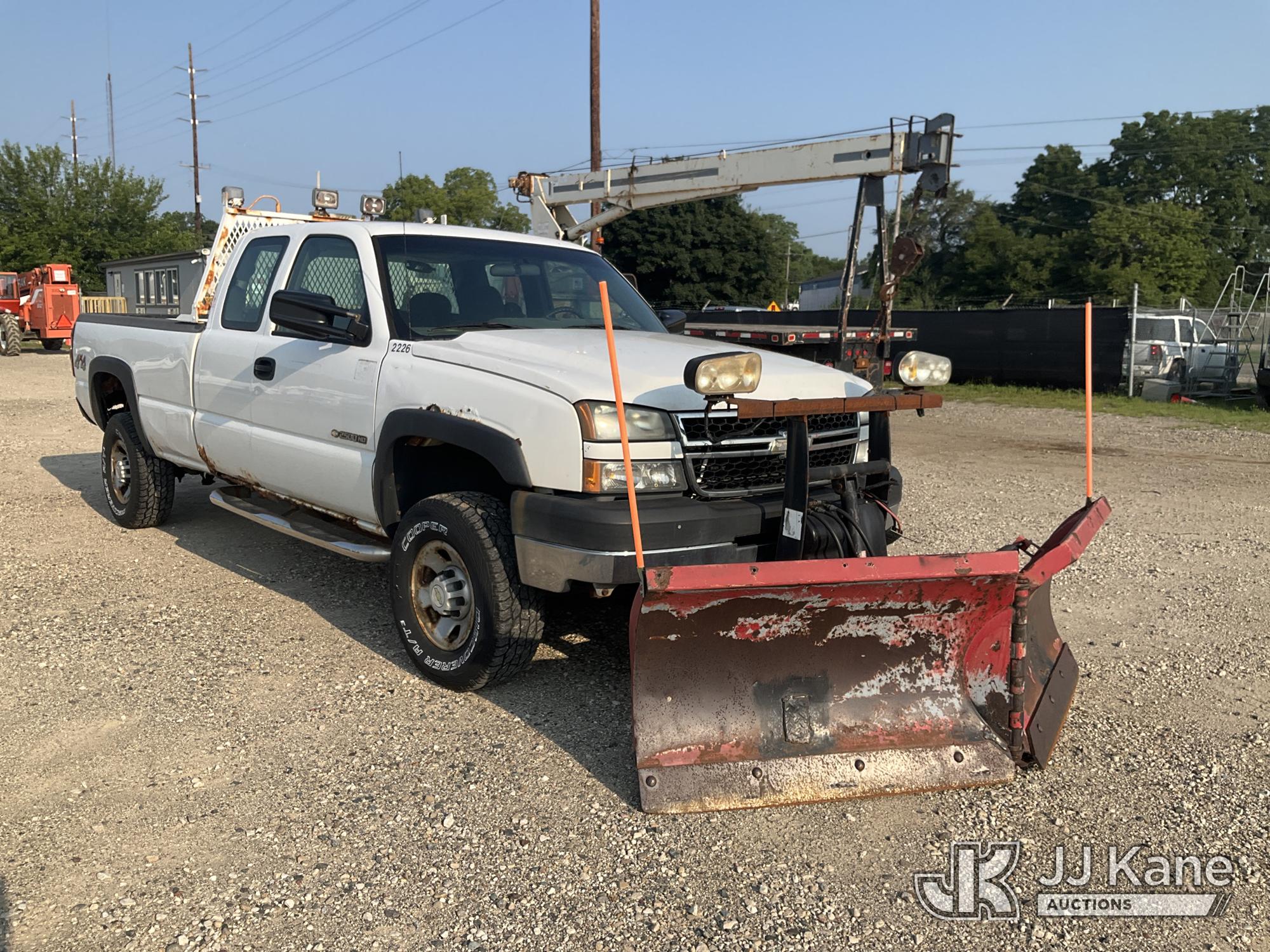 2007 Chevrolet Silverado Classic 3500 Extended-Cab Pickup Truck (1635094) - photo 3