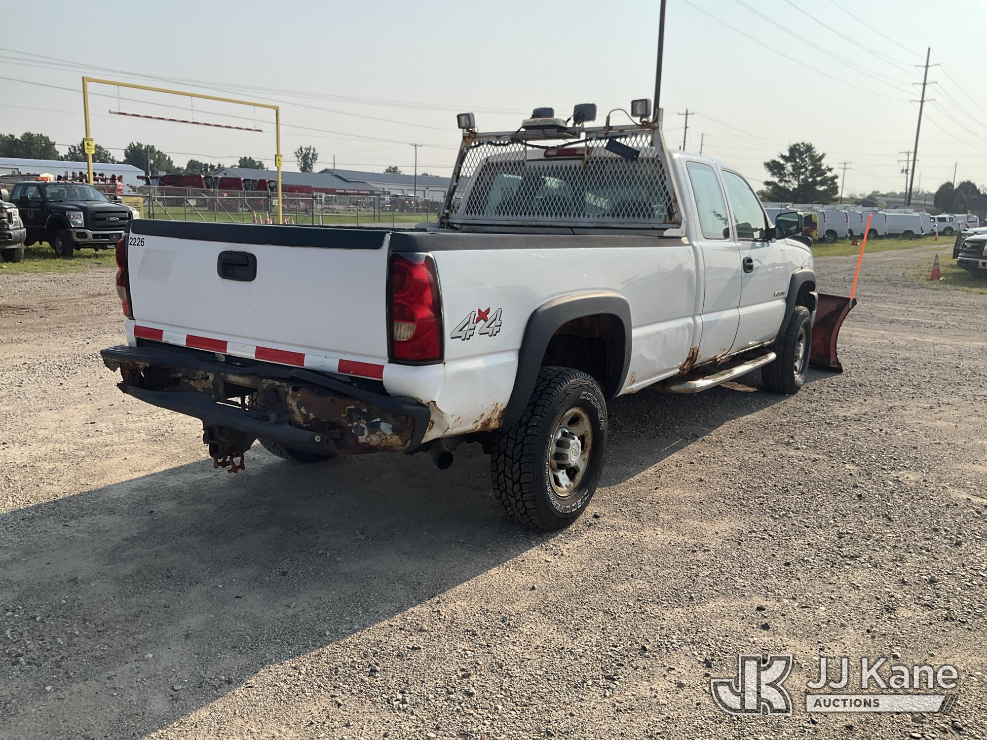2007 Chevrolet Silverado Classic 3500 Extended-Cab Pickup Truck (1635094) - photo 5