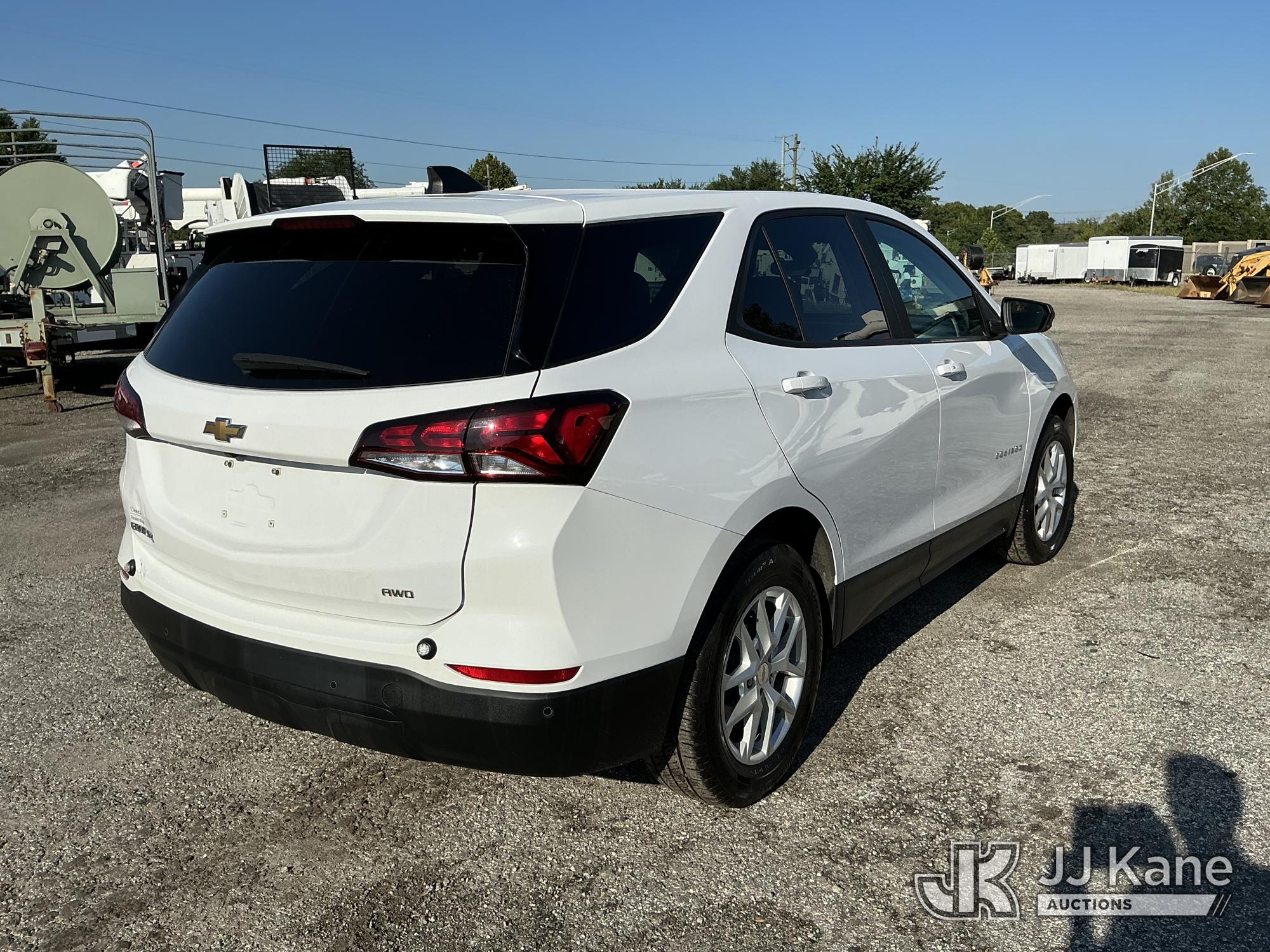 2023 Chevrolet Equinox AWD 4-Door Sport Utility Vehicle (1635215) - photo 3