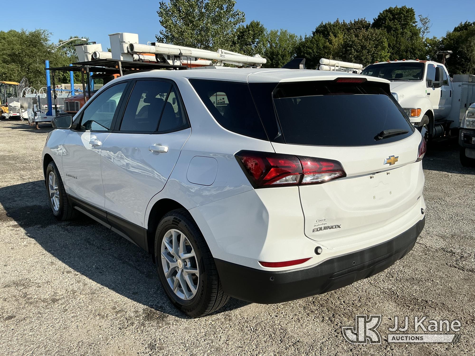 2023 Chevrolet Equinox AWD 4-Door Sport Utility Vehicle (1635215) - photo 4