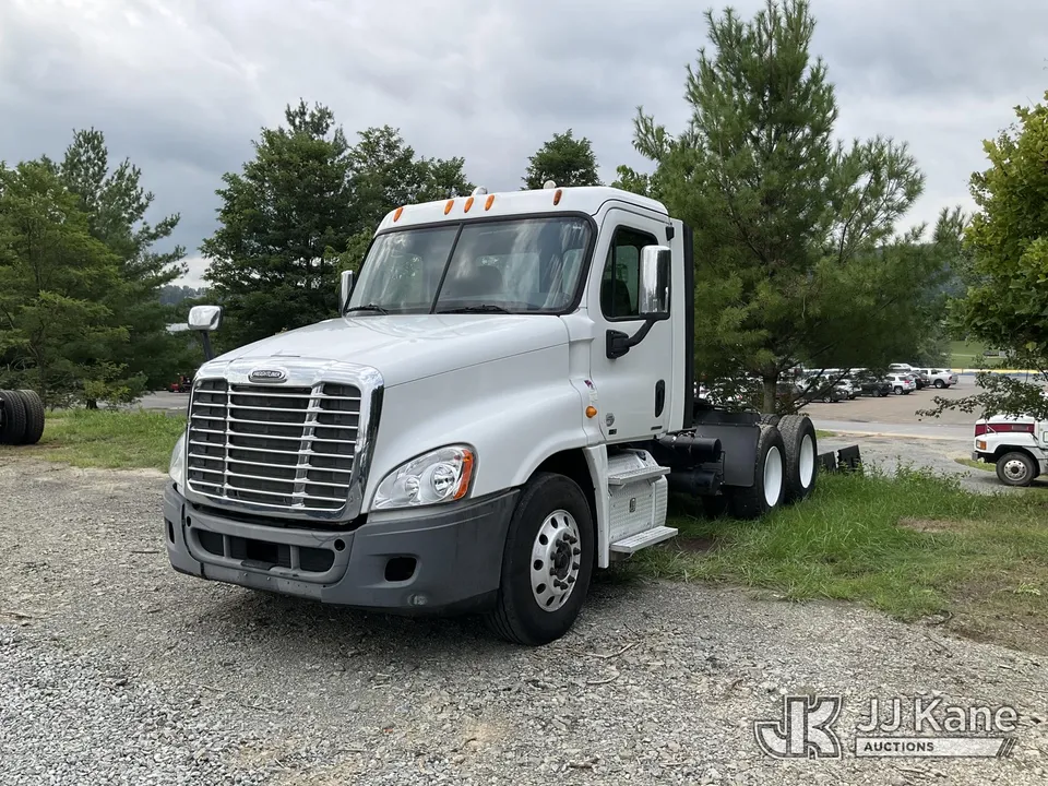 2012 Freightliner Cascadia 125 Truck Tractor (1635248)