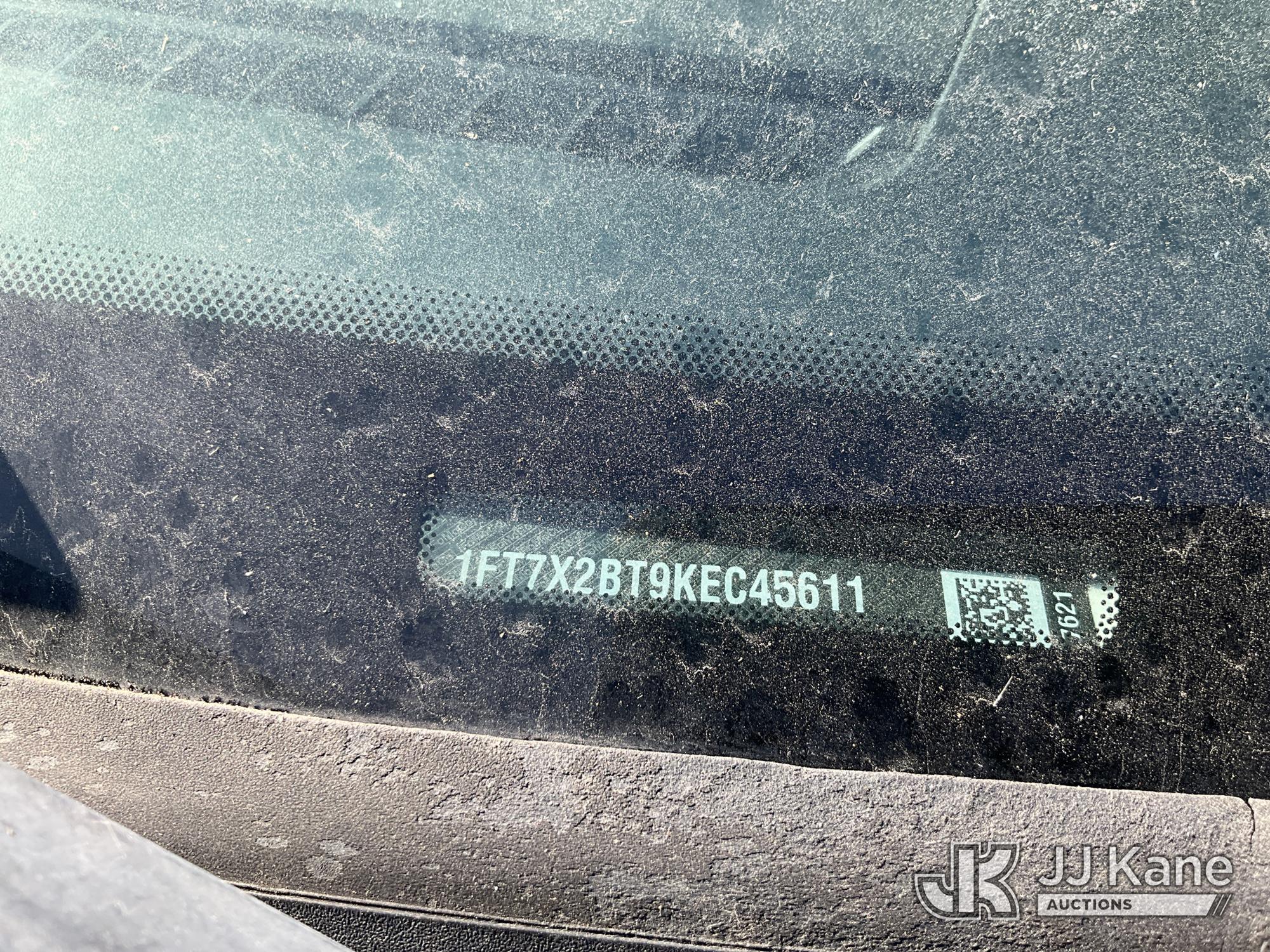 2019 Ford F250 4x4 Extended-Cab Pickup Truck (1635395) - photo 5