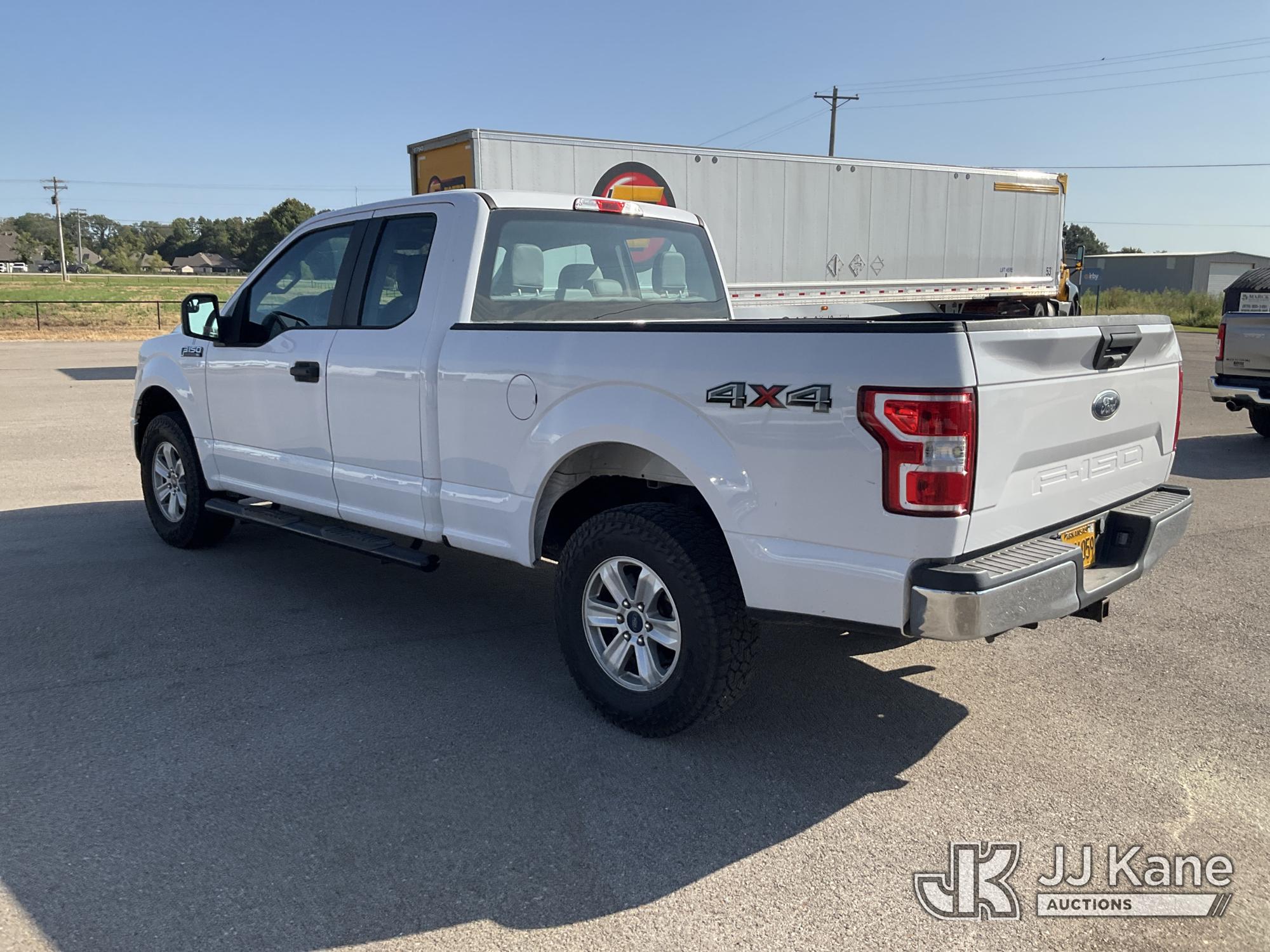 2020 Ford F150 4x4 Extended-Cab Pickup Truck (1635397) - photo 4