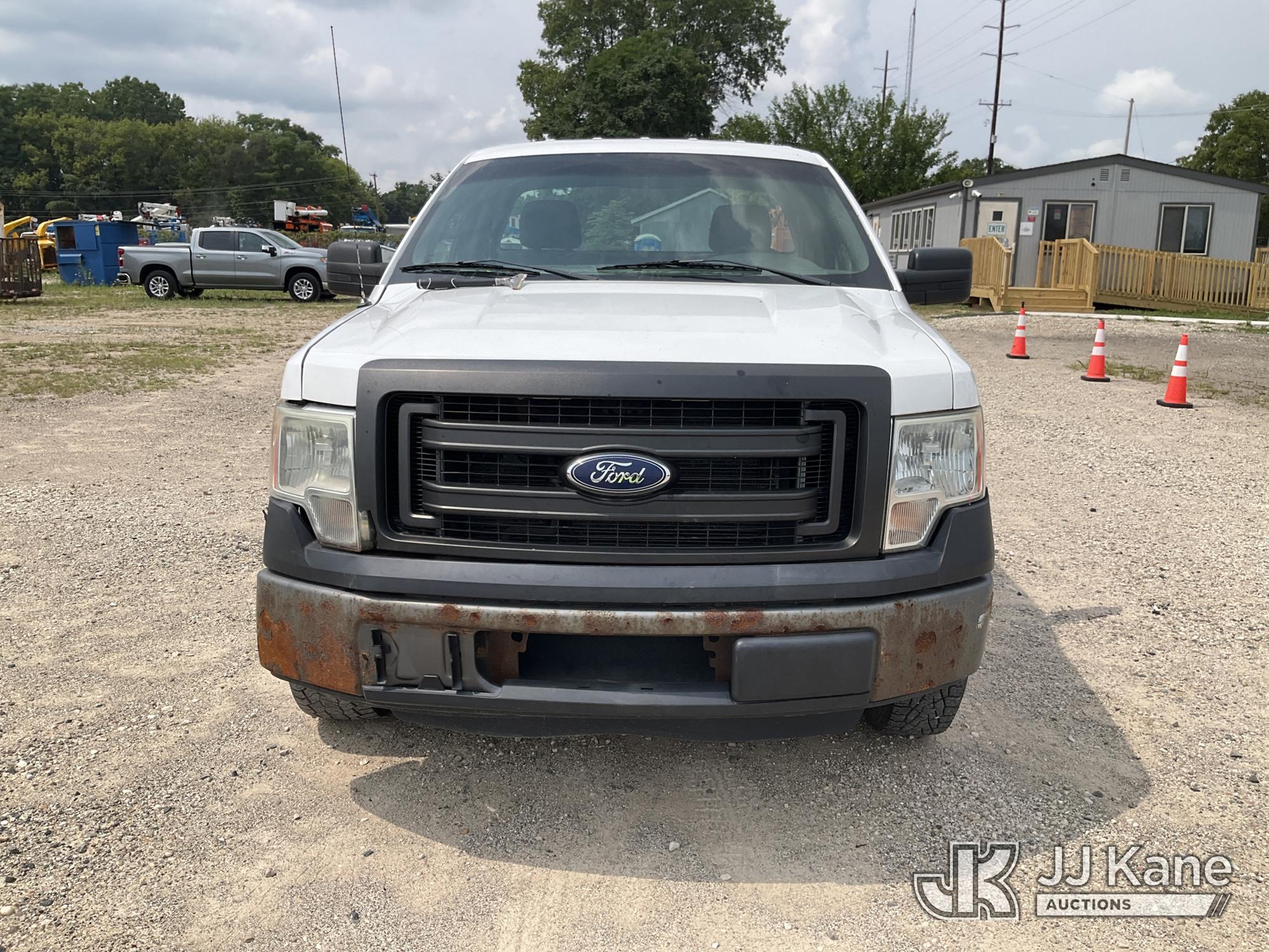 2013 Ford F-150 Pickup Truck (1635513) - photo 2