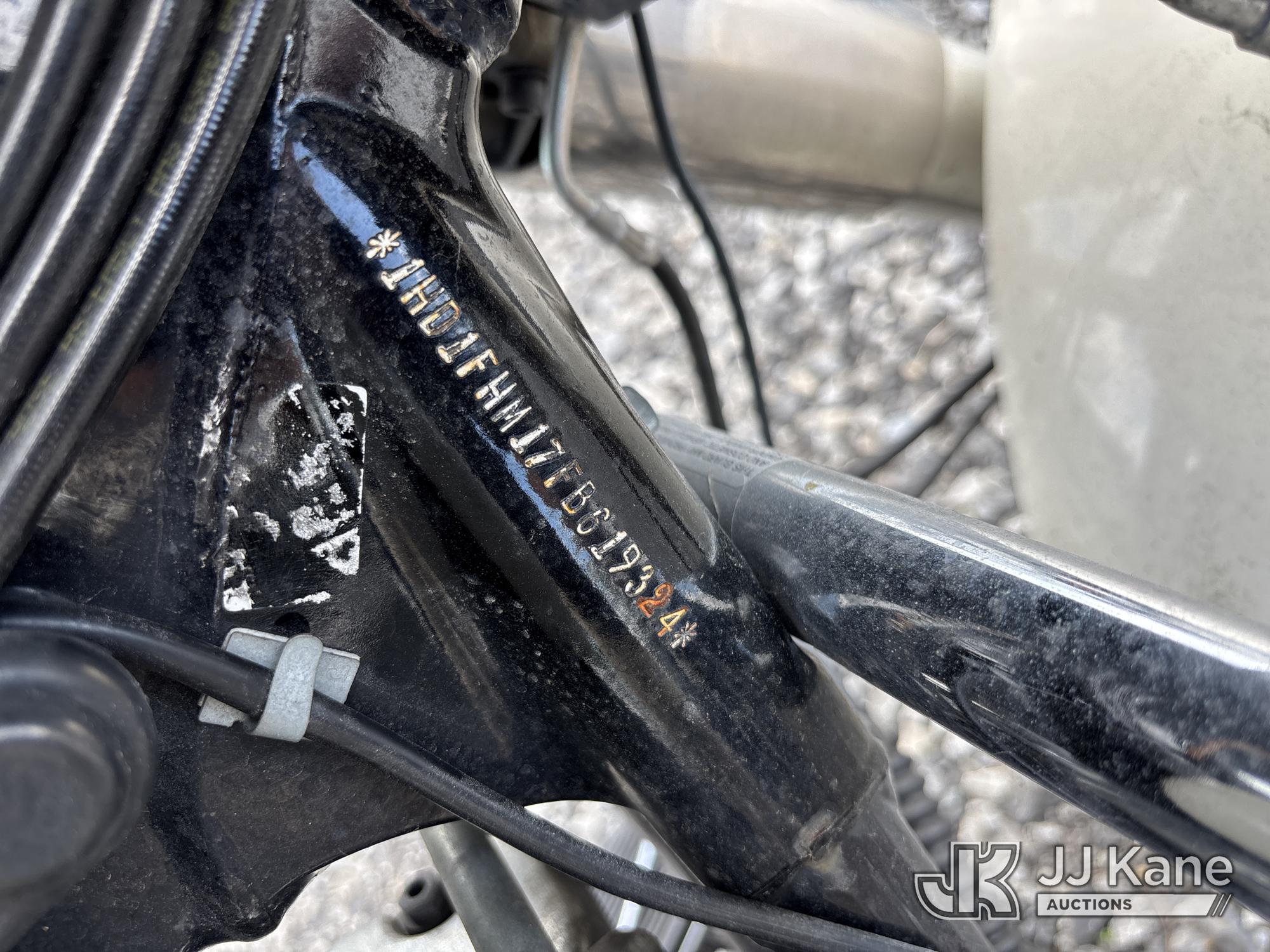 2015 Harley-Davidson FLHP Motorcycle (1635617) - photo 5