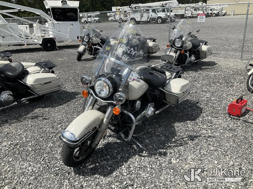 2015 Harley-Davidson FLHP Motorcycle (1635618)