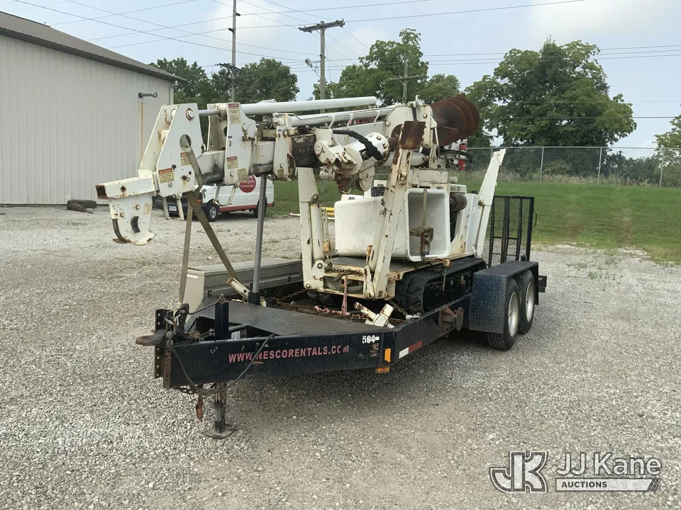 IMT EZH3 Back Yard Digger Derrick On 2007 SDP EZ Hauler 4100 Rubber Tired Back Yard Carrier (1635705)