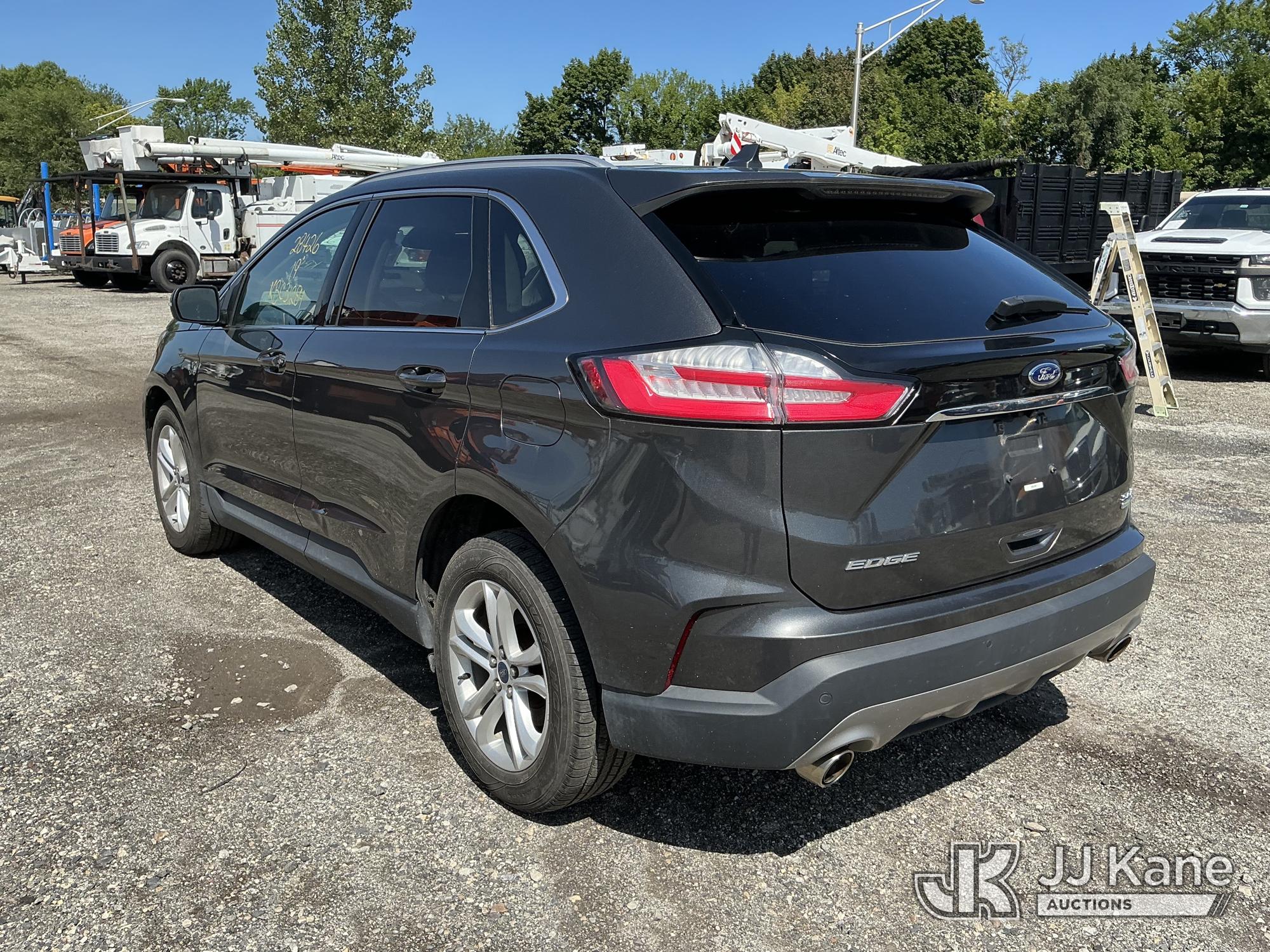 2019 Ford Edge 4-Door Sport Utility Vehicle (1636093) - photo 4