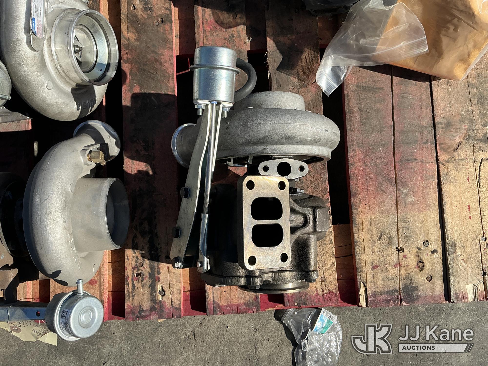 8 Cummins Turbos (1636385) - photo 3