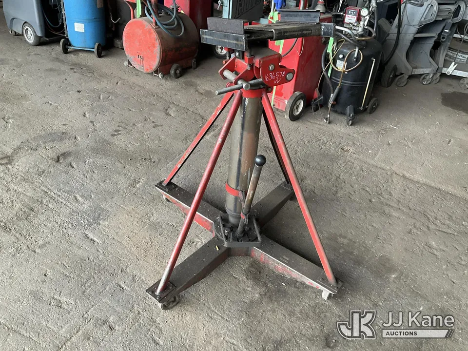 Blackhawk Model 67560 Transmission Jack (1636578)