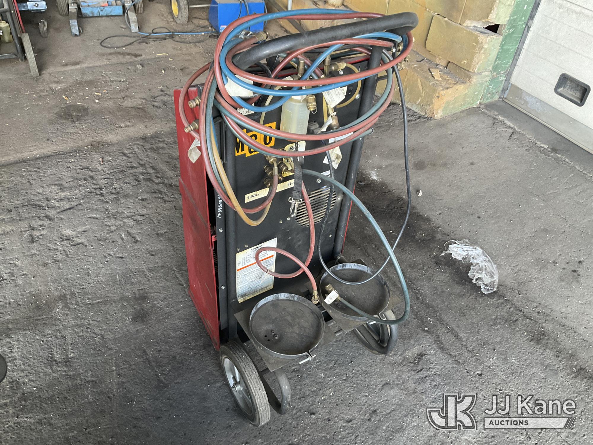 Robinair Model 12134B R-12 & 134a professional-grade multi-refrigerant auto air conditioning service station.  Dual gas recovery (1636585) - photo 4