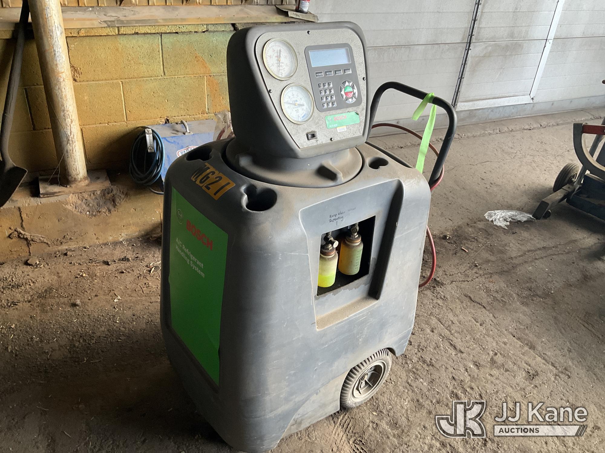 Bosch Model ACS 620 Fully automated digital auto refrigerant recovery (1636586) - photo 2