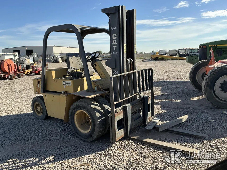 Caterpillar V60E Pneumatic Tired Forklift (1636709)