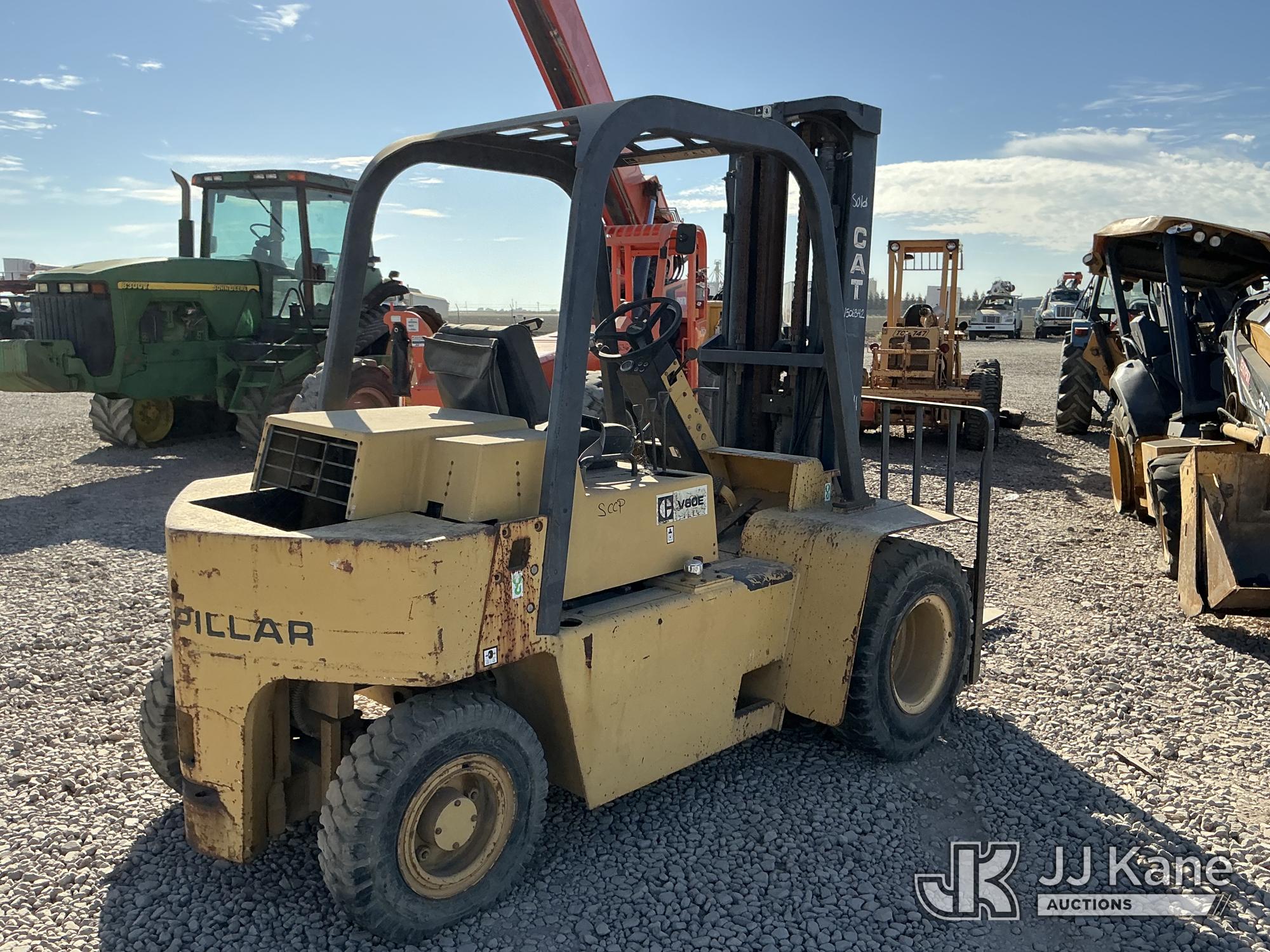 Caterpillar V60E Pneumatic Tired Forklift (1636709) - photo 4