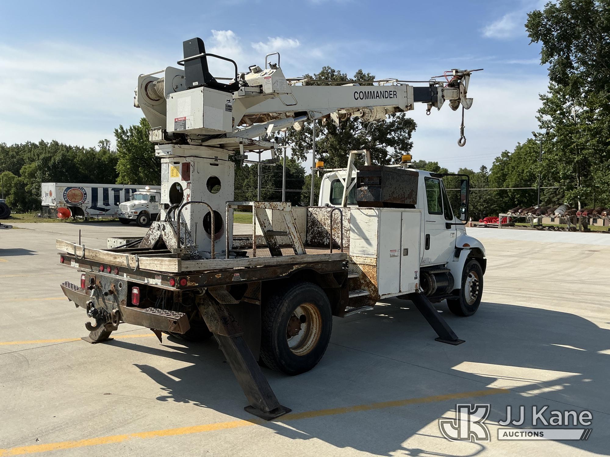Telelect Commander 4045 Digger Derrick On 2004 International 4300 Flatbed/Utility Truck (1636977) - photo 3