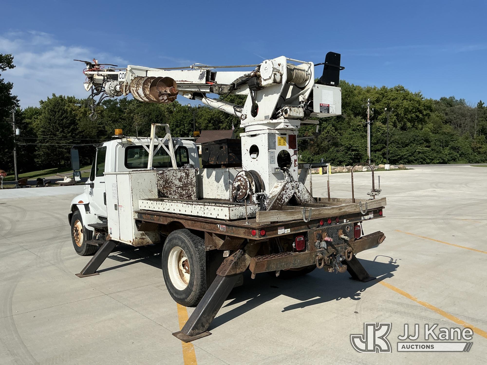 Telelect Commander 4045 Digger Derrick On 2004 International 4300 Flatbed/Utility Truck (1636977) - photo 4