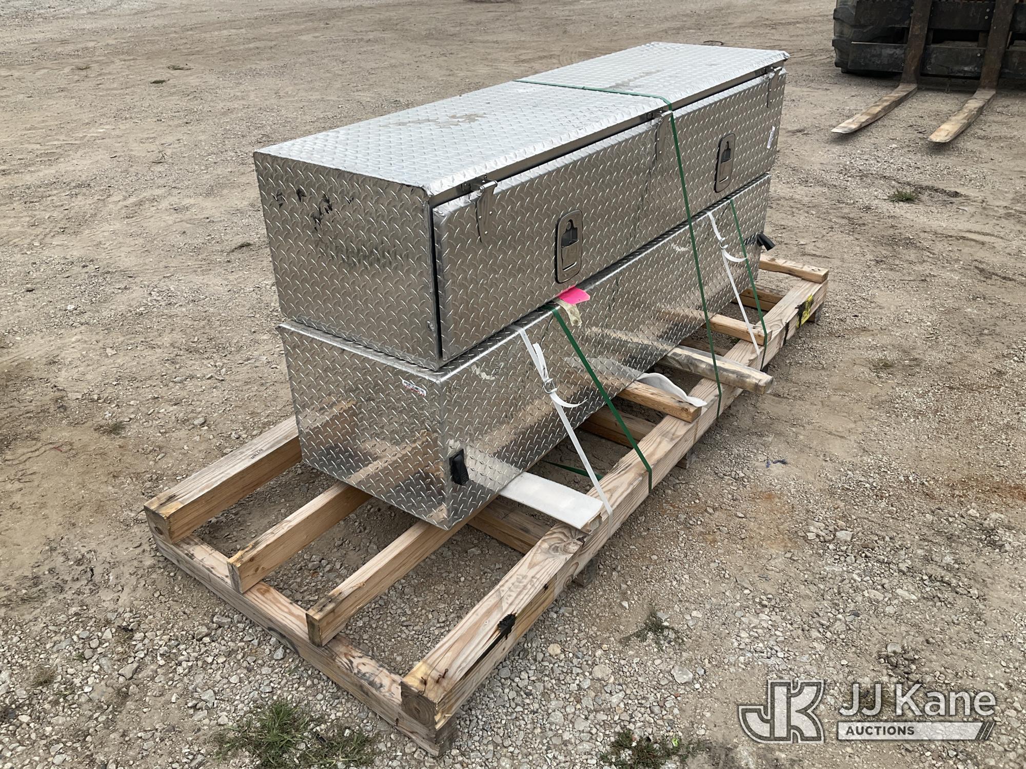(2) Aluminum diamond-plate side-opening truck/tool storage box (1637033) - photo 3