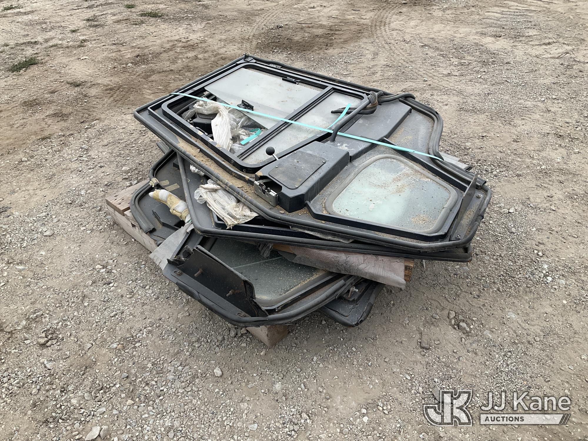 (4) Heavy Equipment Cab Door & Window Assemblies w/ Glass (1637036) - photo 2