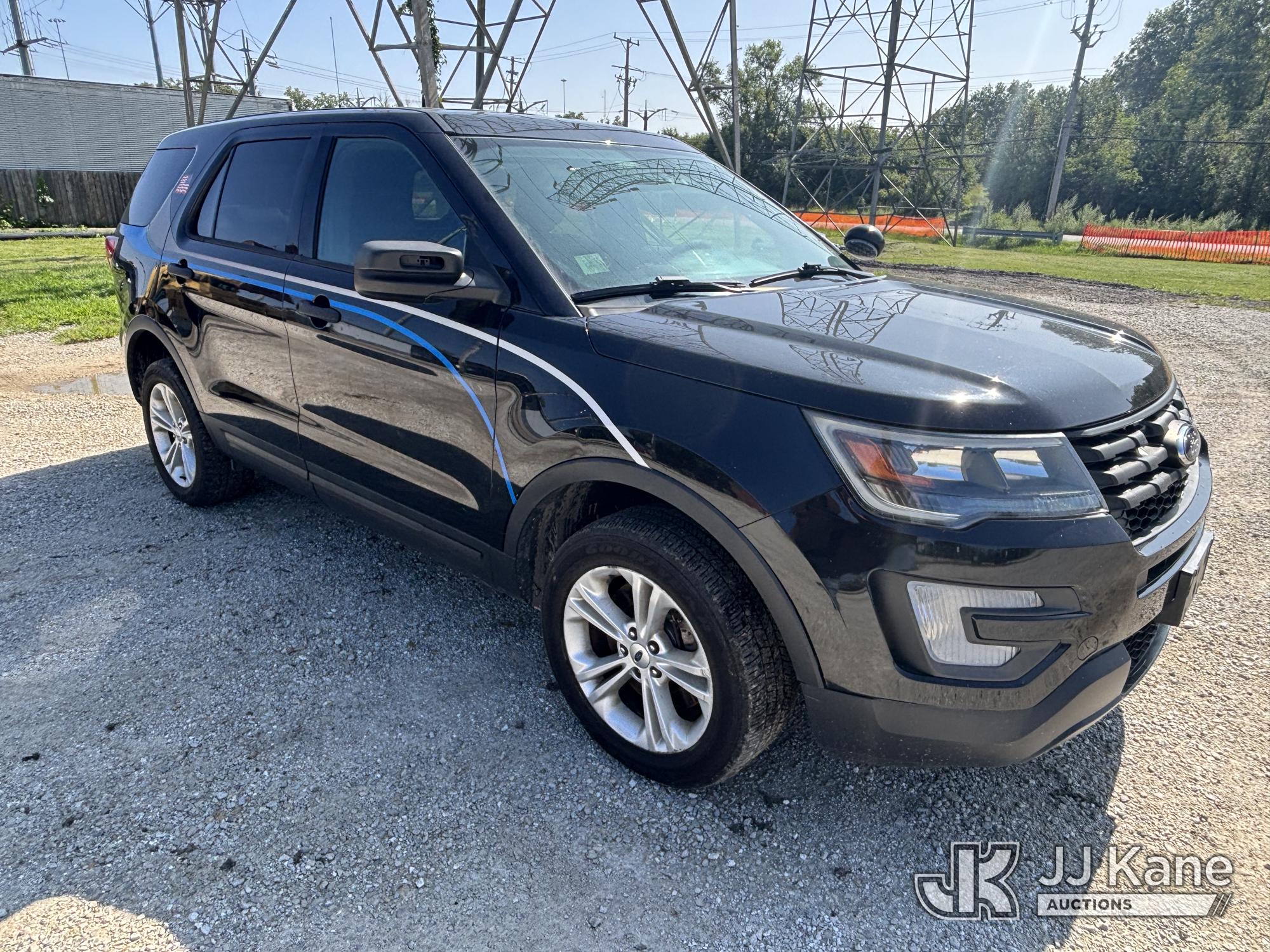 2019 Ford Explorer AWD Police Interceptor 4-Door Sport Utility Vehicle (1637510) - photo 2