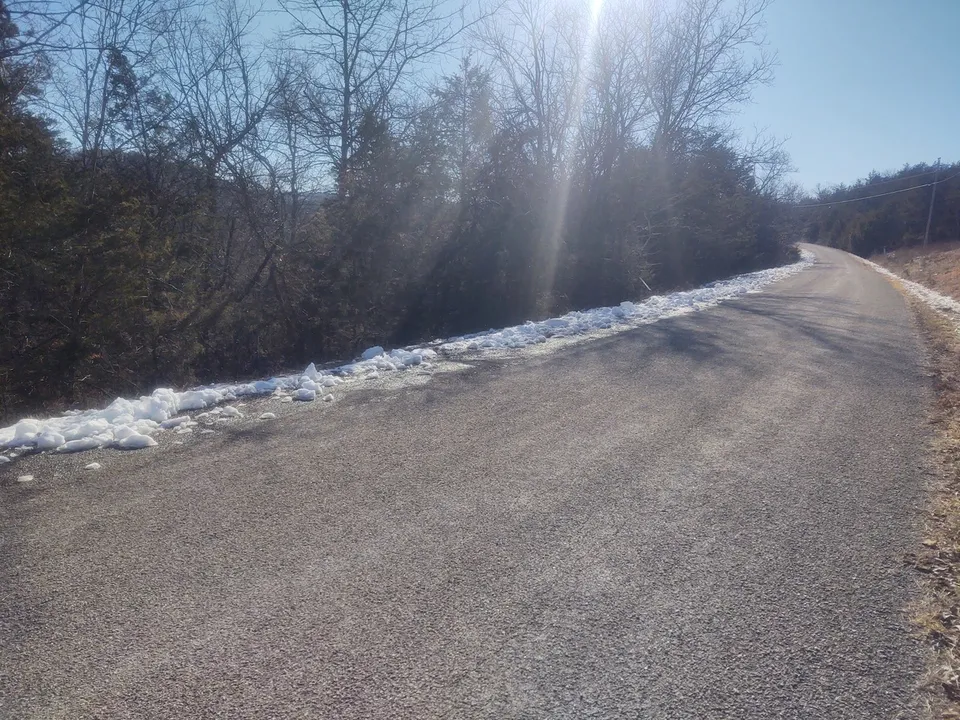 .22 Acres in Eureka Springs, AR - Minutes from the Water