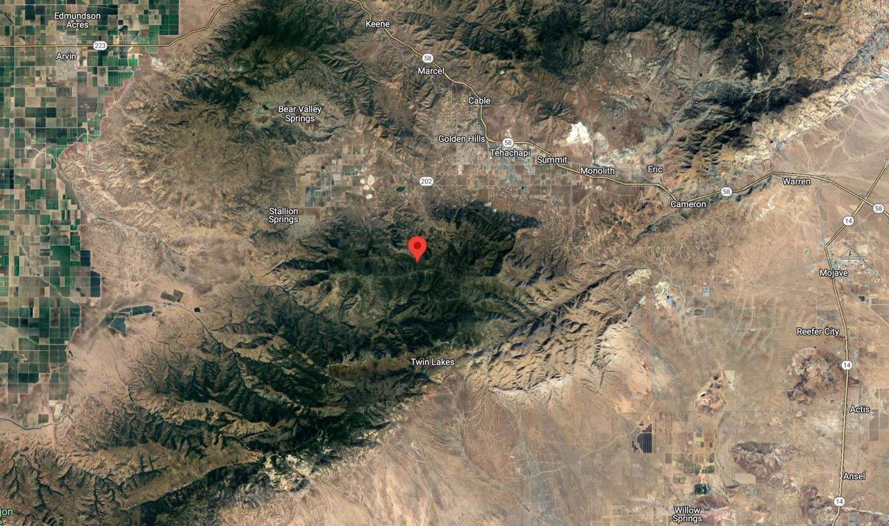 Off Grid 2 Acres in Southern Tehachapi - photo 1