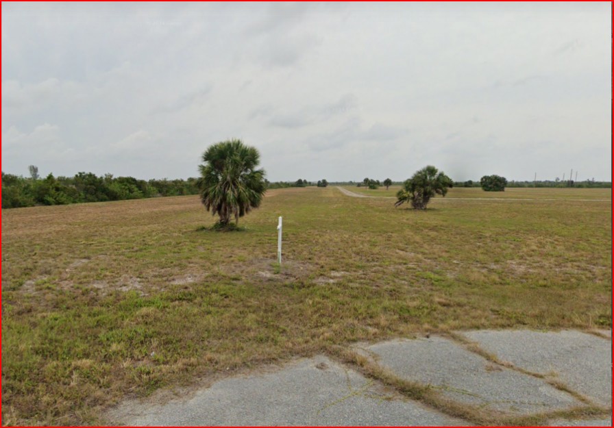 Undeveloped Lot in Port Charlotte at the end of the Cul De Sac - photo 1