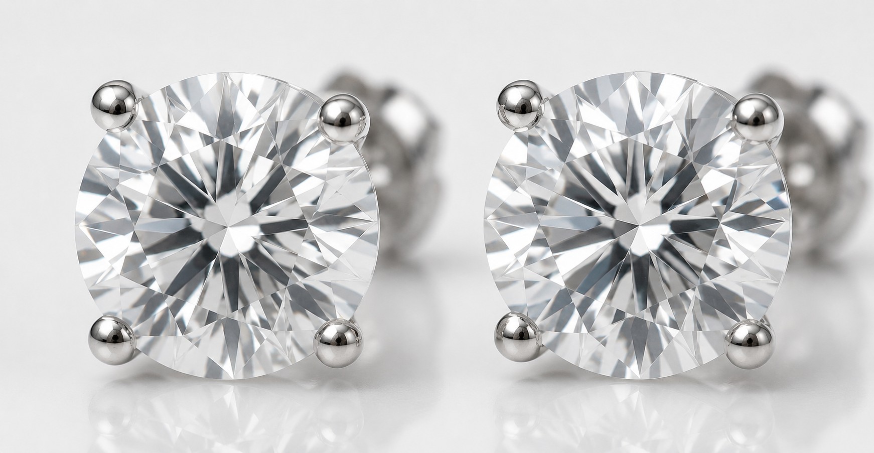 $3,800 2.00ct Lab Grown Diamond Stud Earrings D, VS1 Round Cut IGI & UGL CERTS New