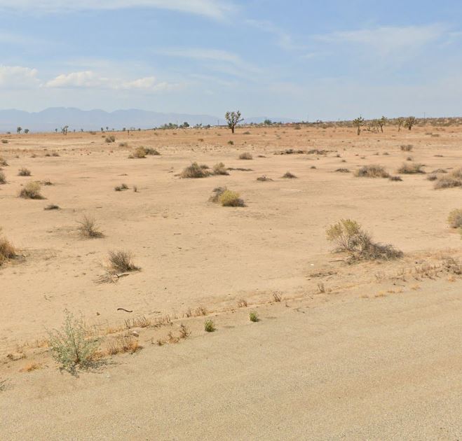 owner financed 2.50 acres Ave K 208th st lancaster ca los angeles county - photo 1