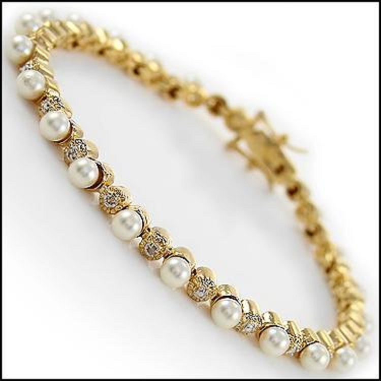 $2,695 Value! 8.08 Ctw Natural Pearl Diamond 18KGP Designer Bracelet NEW - photo 1