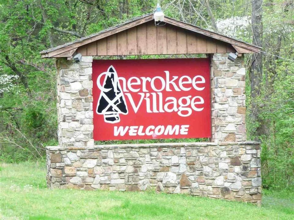 Lake Omaha Area* Black Cloud Circle Lot w/Amenities*Taxes Current*Cherokee Village Arkansas