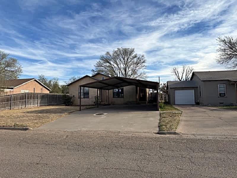 HUD Home — 615 W 17th St, Portales, NM 88130