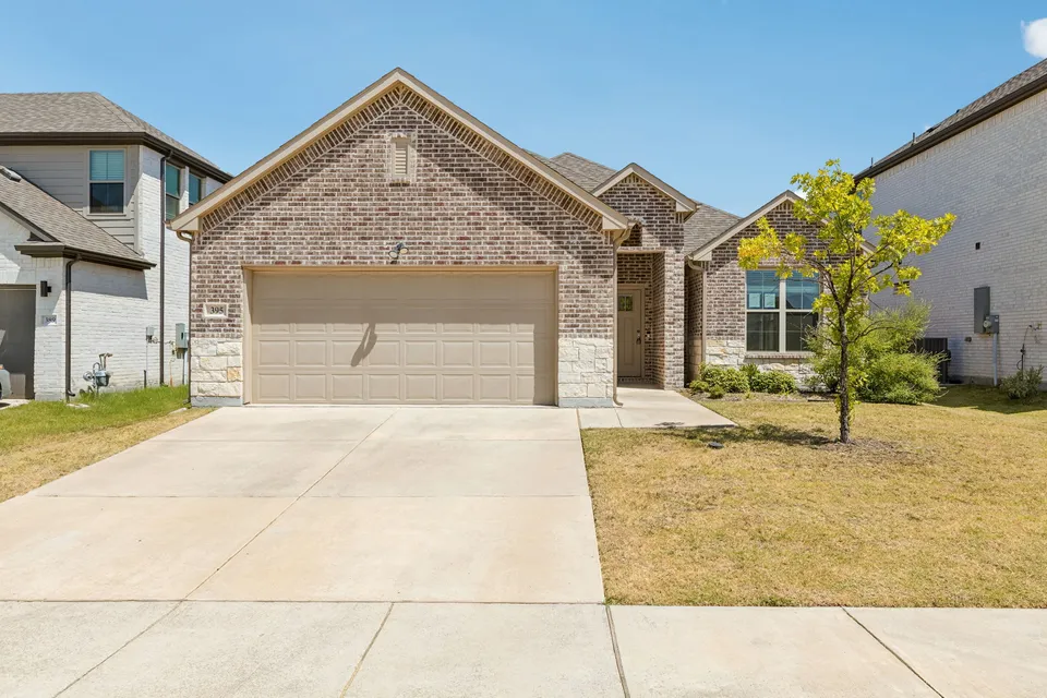 HUD Home β 395 Waters Ridge Dr, Lavon, TX 75166