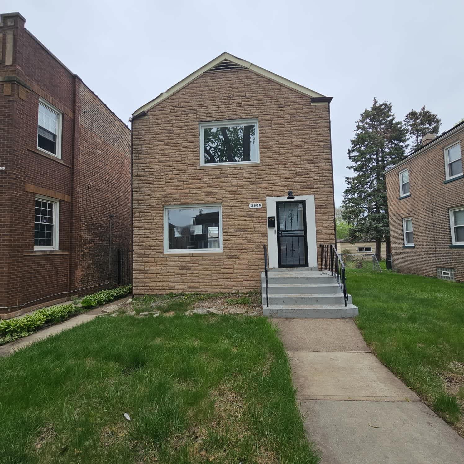 HUD Home β 2608 E 92nd Street, Chicago, IL 60617