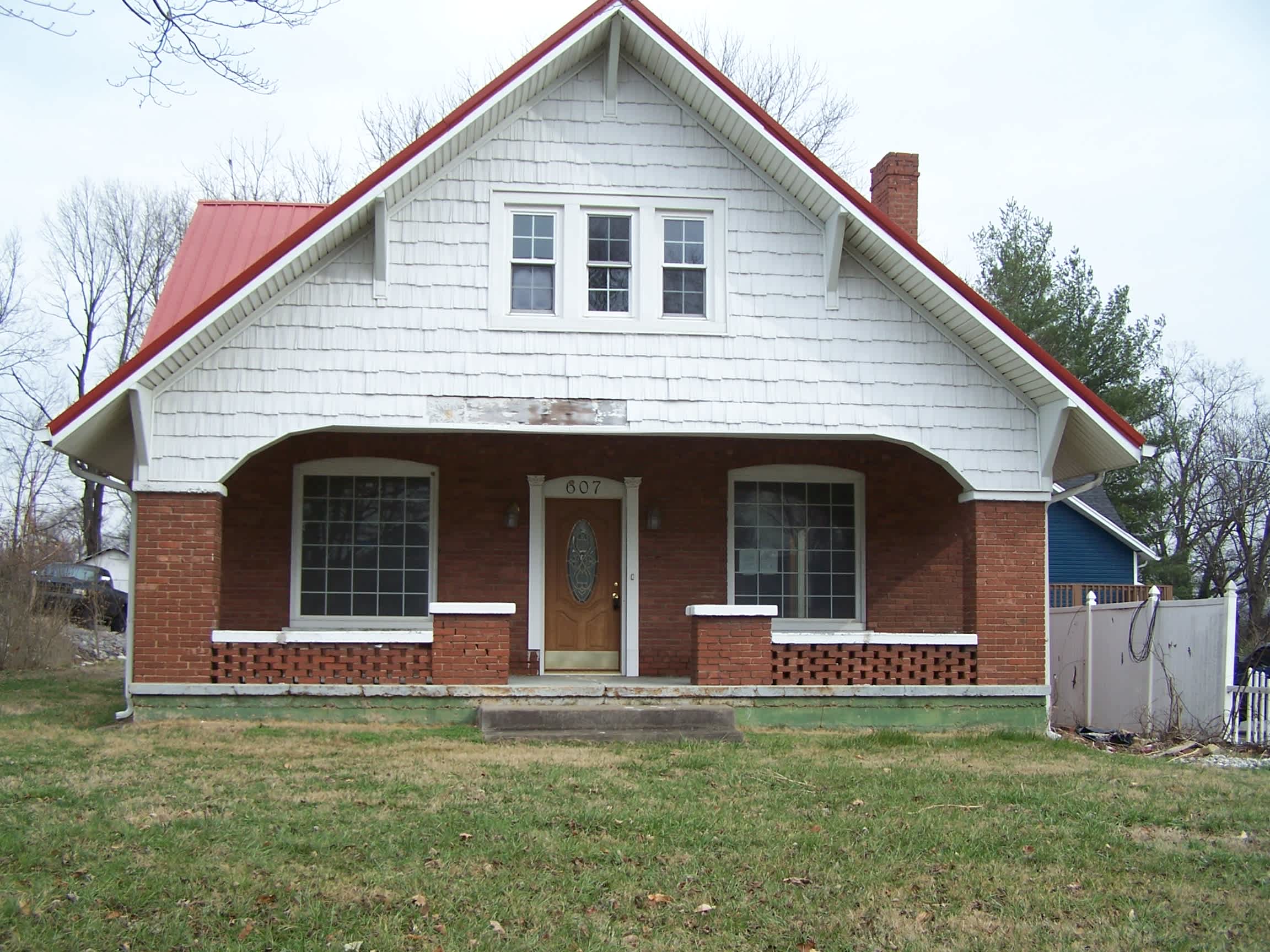 HUD Home β 607 E Main St, Glasgow, KY 42141