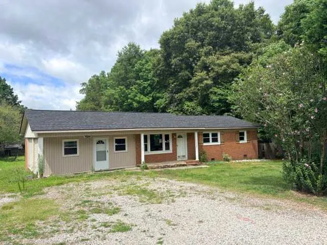 HUD Home β 620 Baker Place Rd., Lancaster, SC 29720