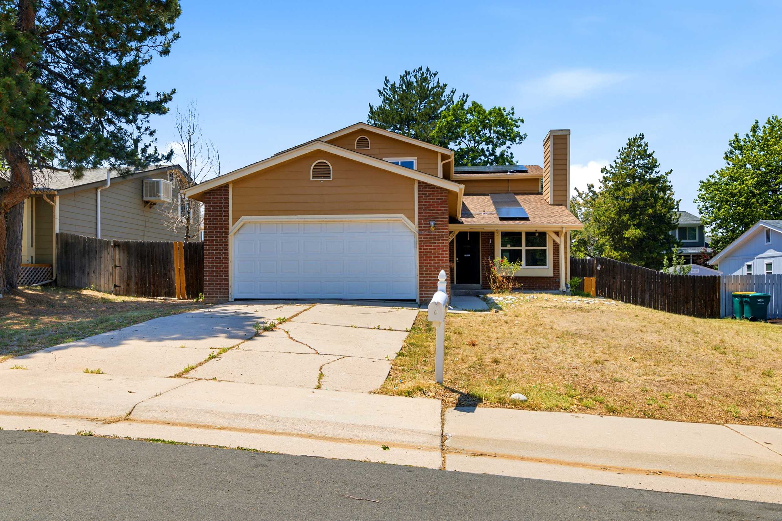 HUD Home β 2751 S Salida Way, Aurora, CO 80013