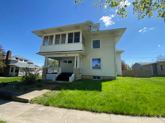 HUD Home — 119 S Garnavillo St, Anamosa, IA 52205