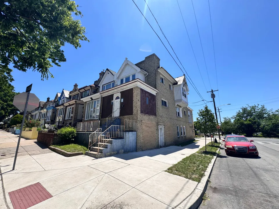 HUD Home β 5490 Morse St, Philadelphia, PA 19131
