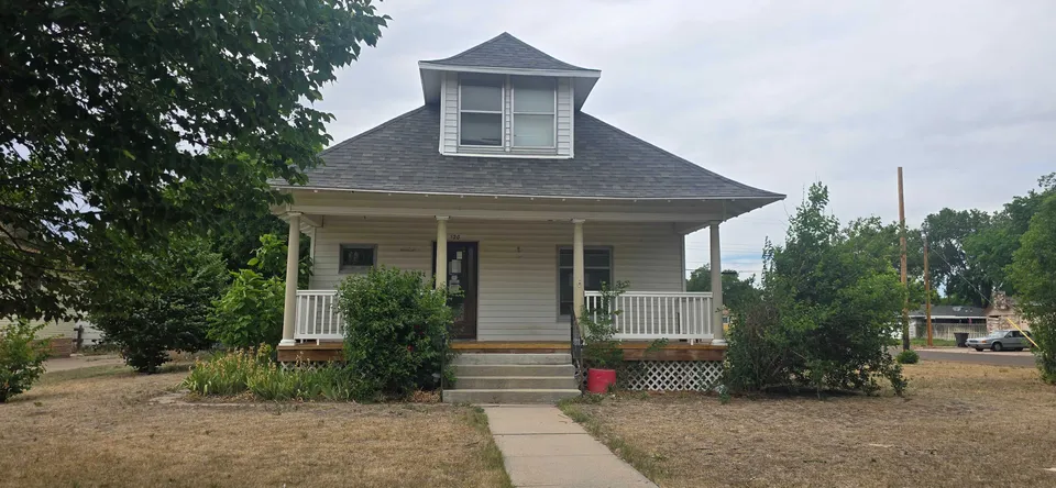 HUD Home β 120 E 5th St, Julesburg, CO 80737
